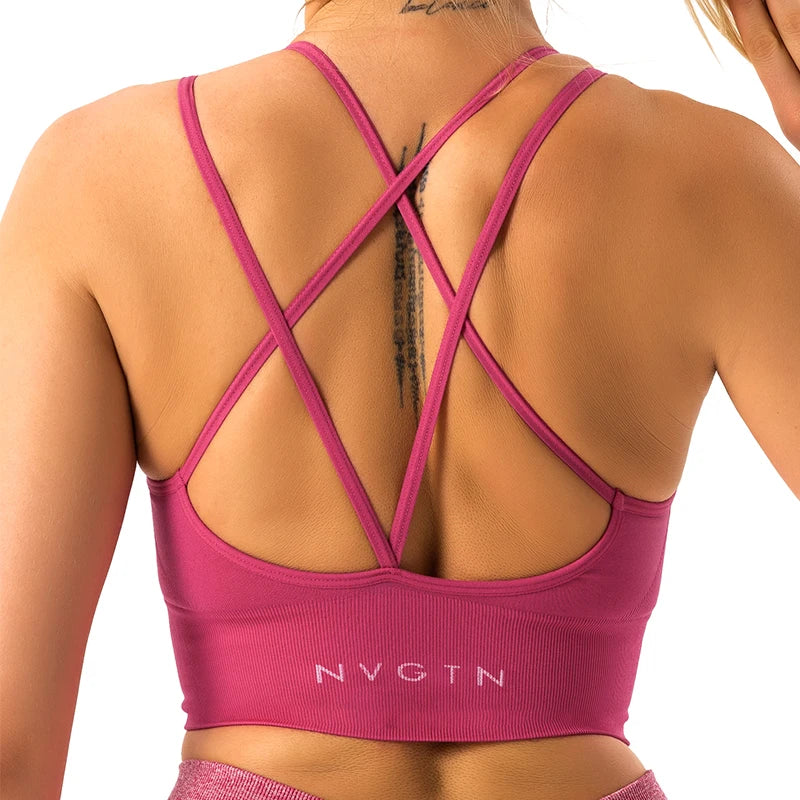 Nvgtn Seamless Flourish Seamless Bra Spandex Top Woman Fitness Elastic Breathable Breast Enhancement Leisure Sports Underwear