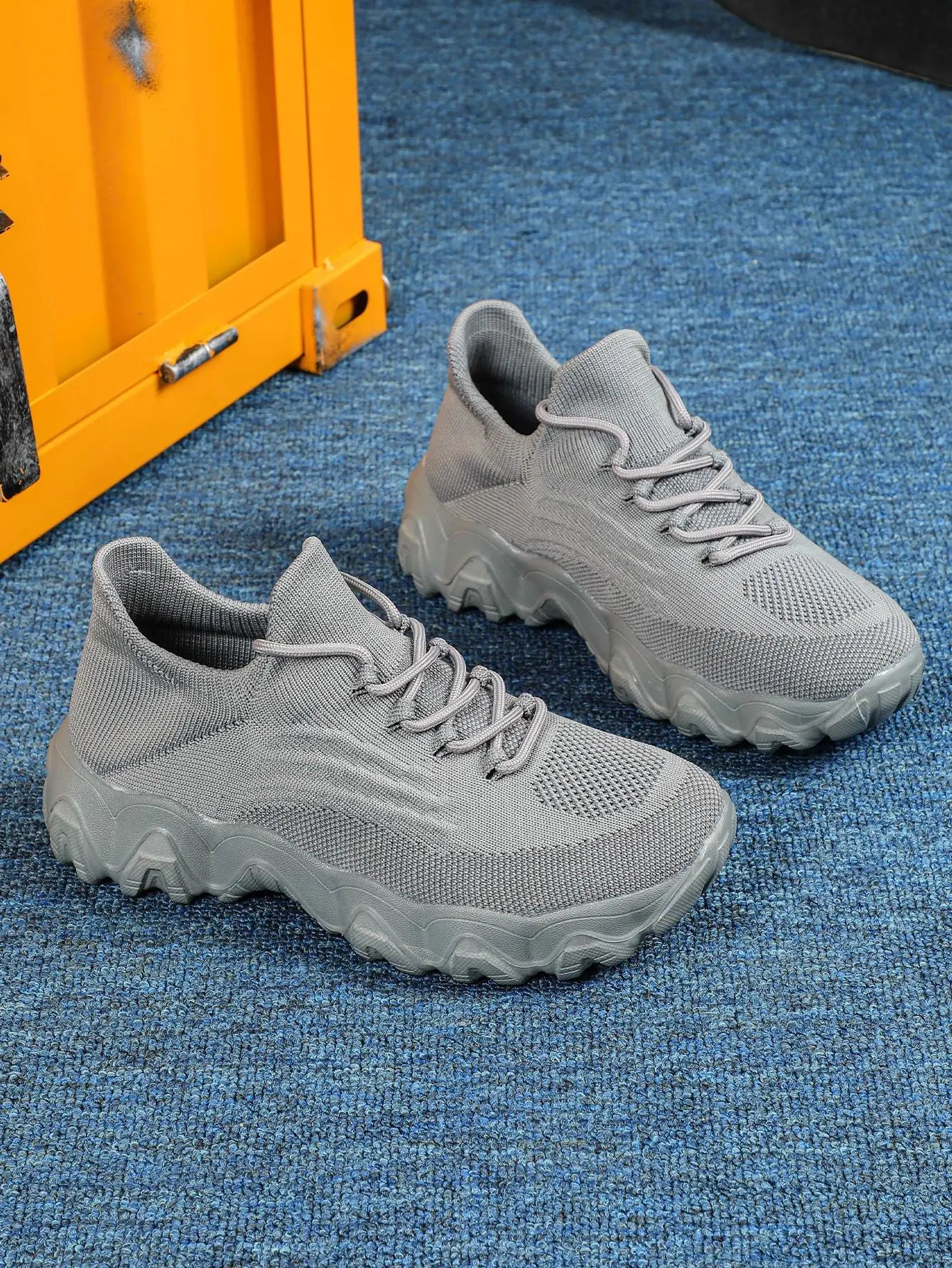 Spring Summer Women's Casual Shoes Platform Breathable Knitted Sneakers Gym Fitness Sports Shoes Soft Sole Walking Jogging Shoes