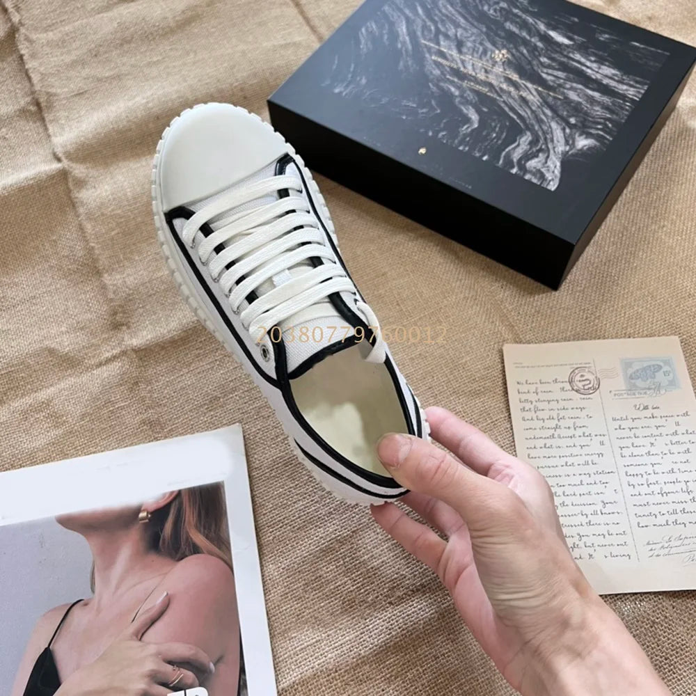 Solid Color Casual Shoes Round Toe Thick Sole Shallow Canvas Lace Up Increased Anti Slip 2024 Spring Autumn New Women'S Sneakers