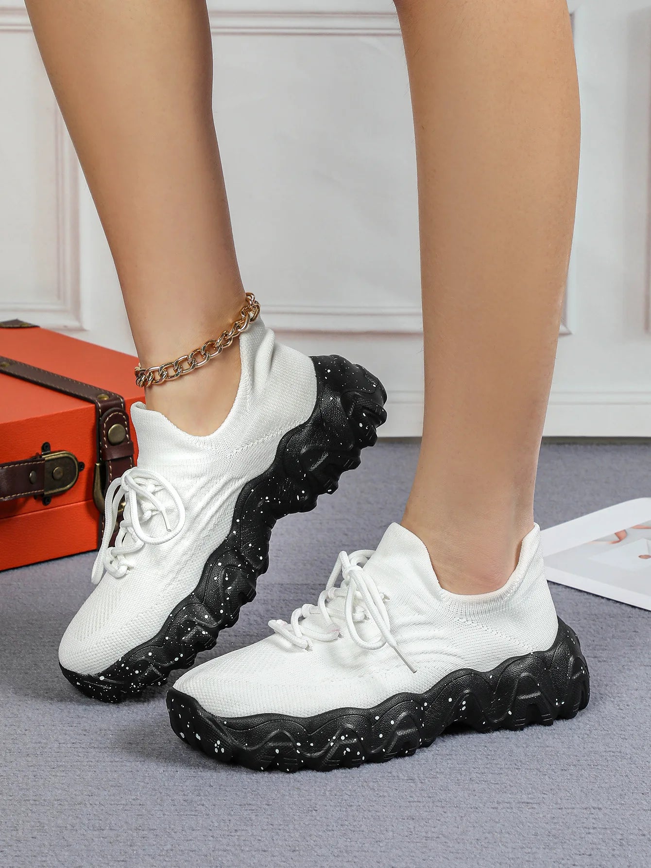 Spring Summer Women's Casual Shoes Platform Breathable Knitted Sneakers Gym Fitness Sports Shoes Soft Sole Walking Jogging Shoes